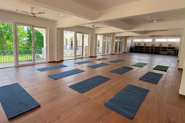 rishikesh-yoga-teacher-training-center-shala-1