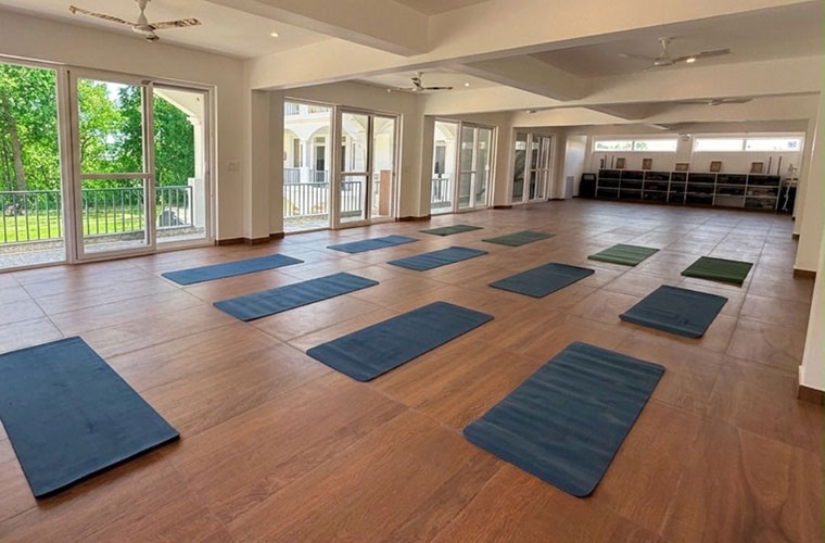 yoga-teacher-traing-0.02102